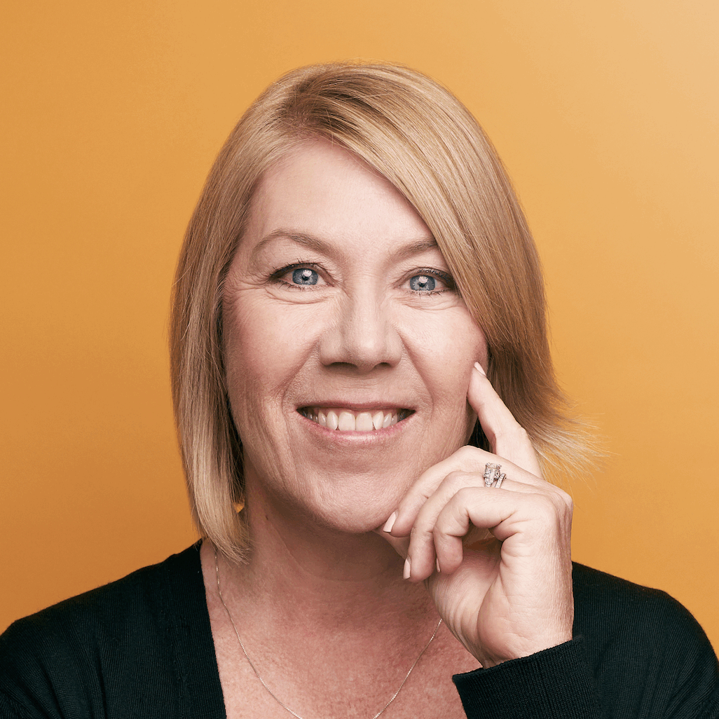 Lori Bartle headshot